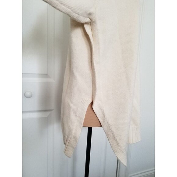 SIDE SLIT TURTLENECK EYELET DETAIL SWEATER SANDSTONE CREAM WOMENS SIZE SMALL - Picture 3 of 10